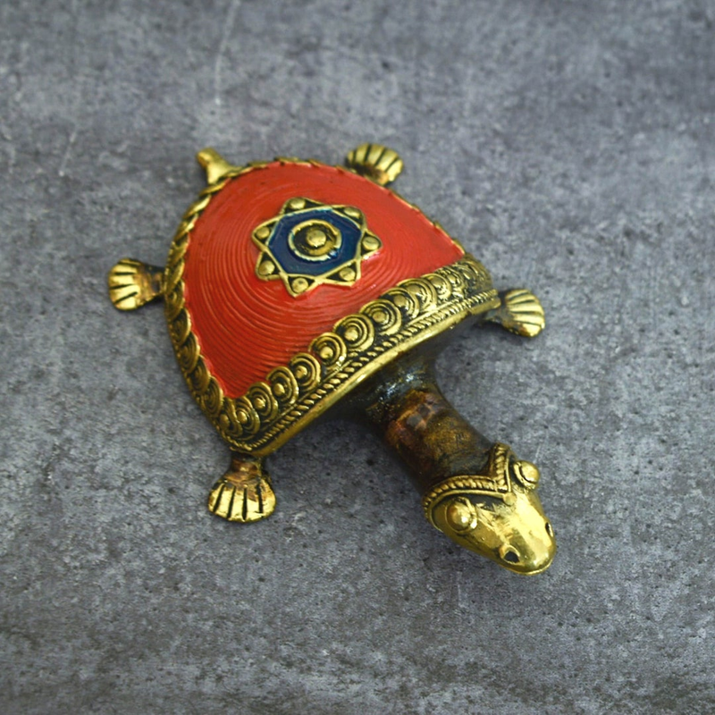 India Decor Dhokra Art wrought iron Turtle Showpiece/ Ethnic Handmade/Gift /Home Decor / Dimensions :250 g L x B x H = 4.5 x 3.25 x 1.5- red